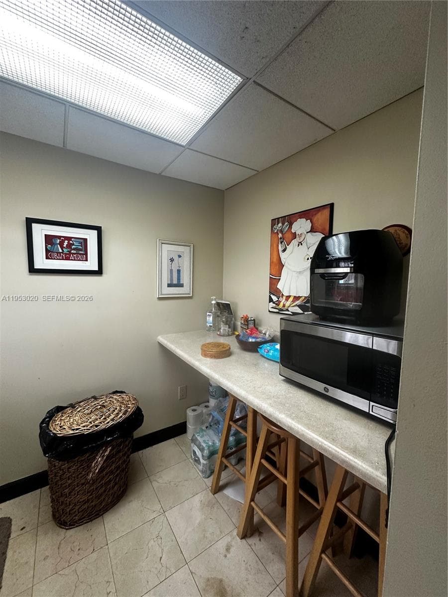 1105 SW 87th Ave, Miami FL 33174 — 9