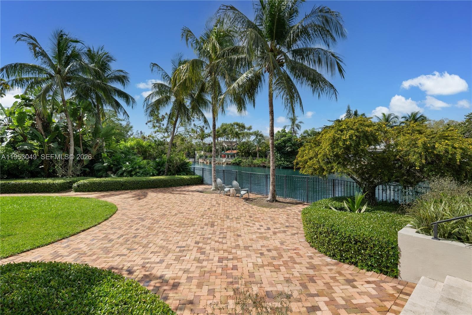 4620 Granada Blvd, Coral Gables FL 33146 — 55