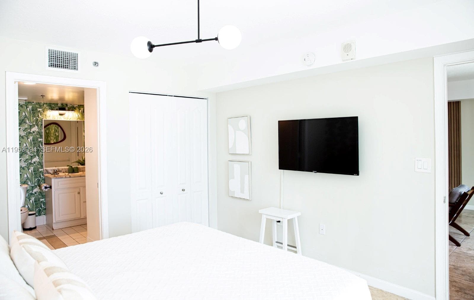 1200 Brickell Bay Dr # 3215, Miami FL 33131 — 12