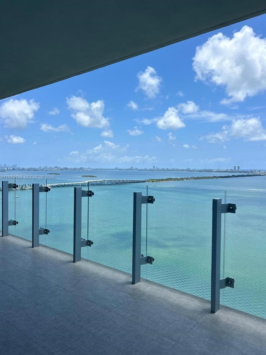 700 NE 26th Ter # 2602, Miami FL 33137 — 37