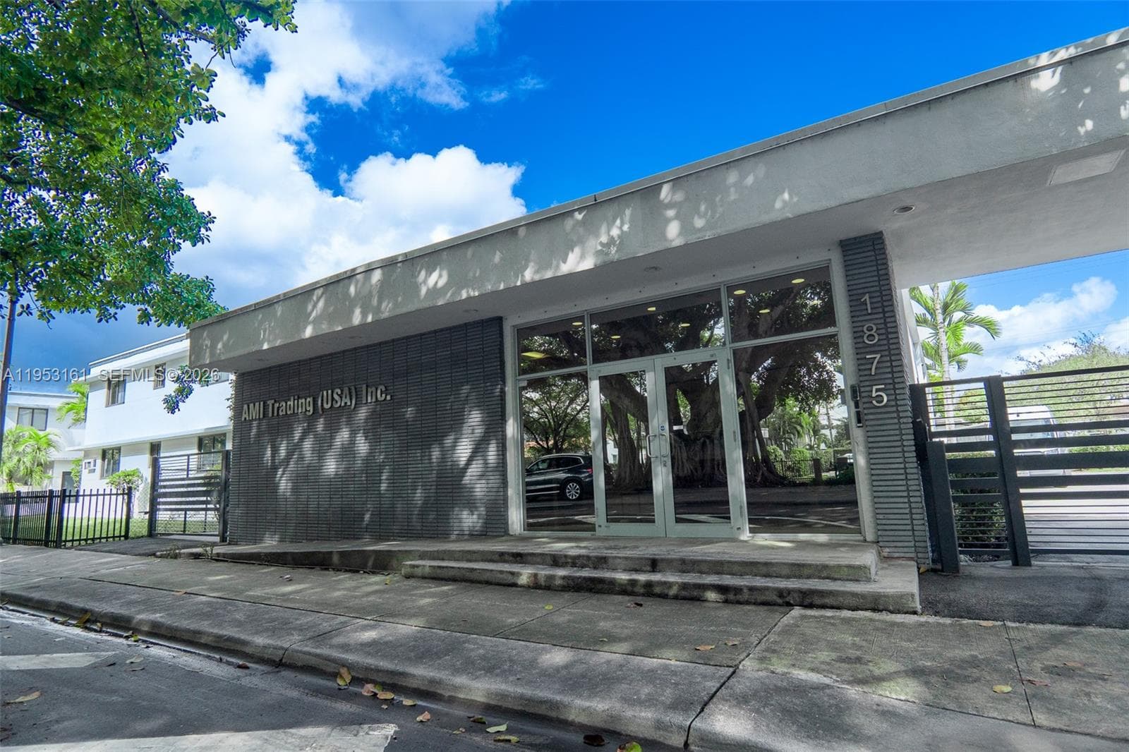 1875 SW 22nd St, Miami FL 33145 — 1