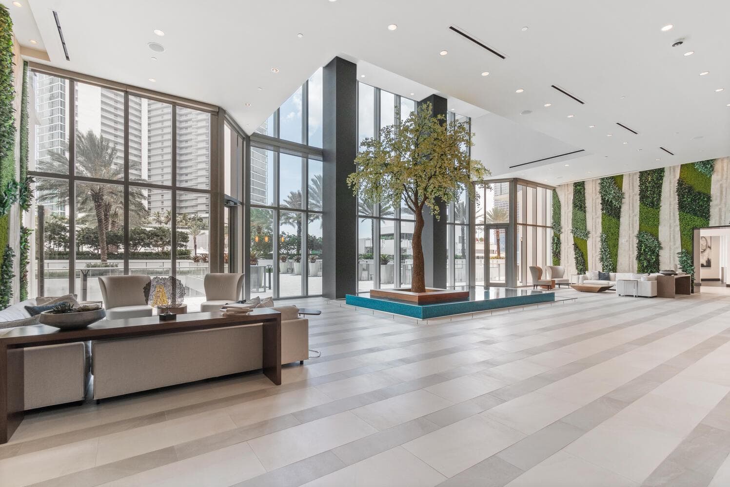 851 NE 1st Avenue # 306, Miami FL 33132 — 13
