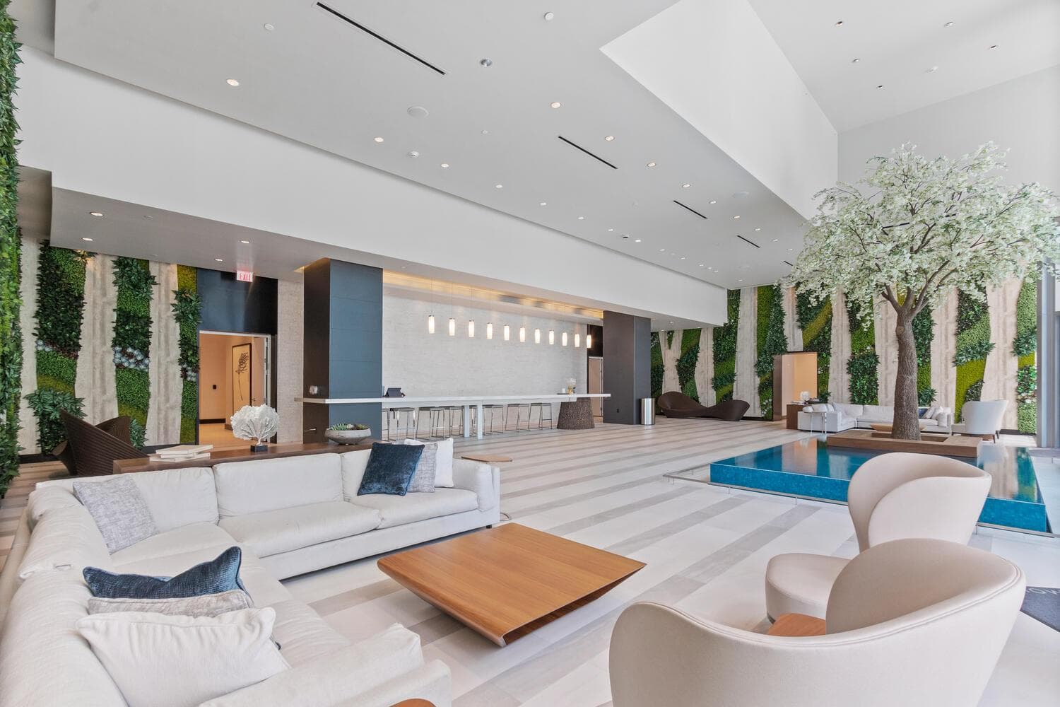 851 NE 1st Avenue # 306, Miami FL 33132 — 15