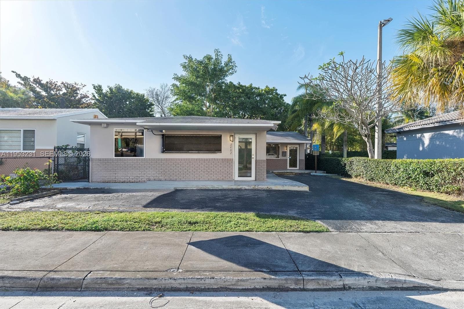 2482 SW Secoffee Ter, Miami FL 33133 — 2