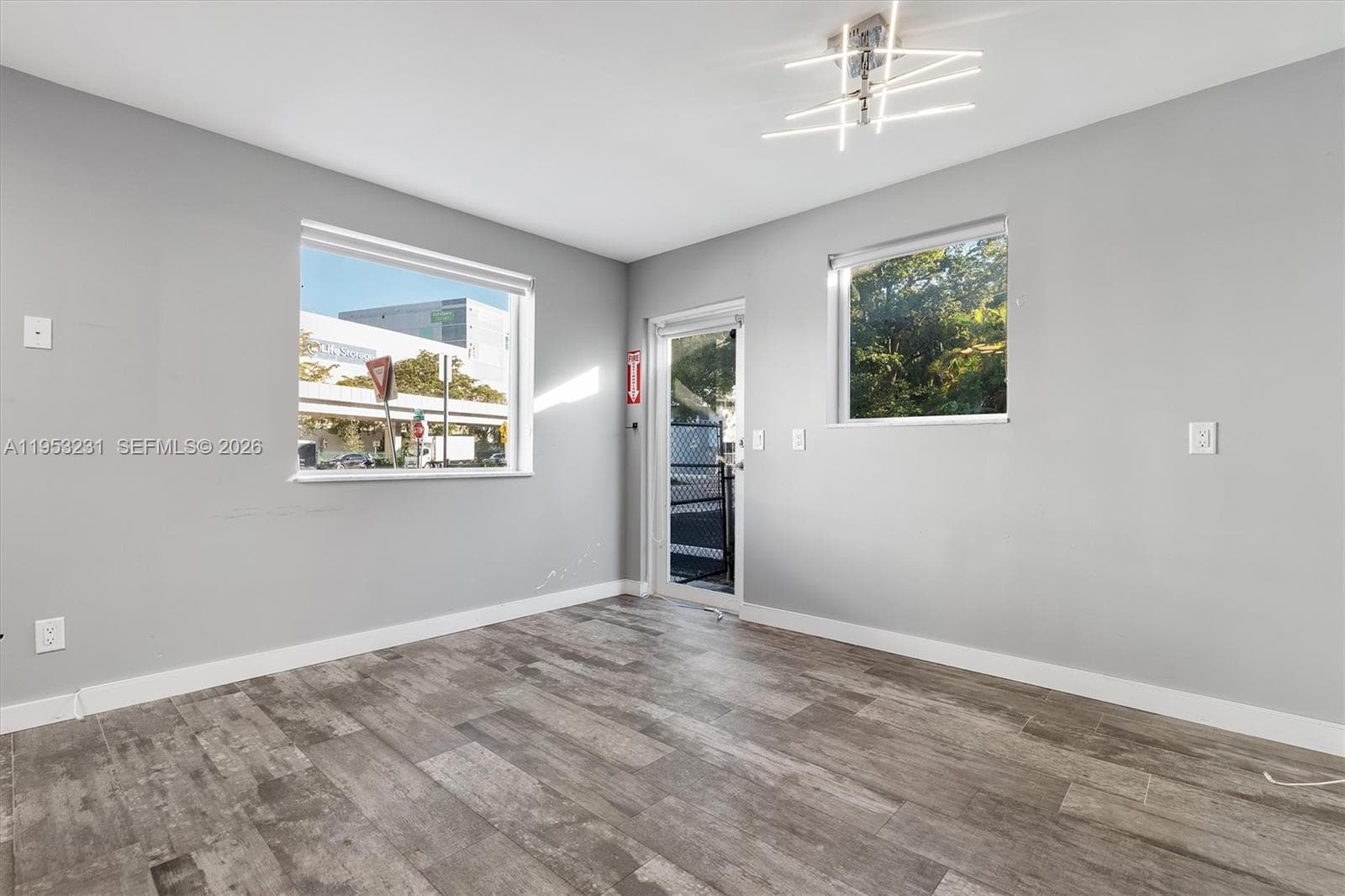 2482 SW Secoffee Ter, Miami FL 33133 — 29