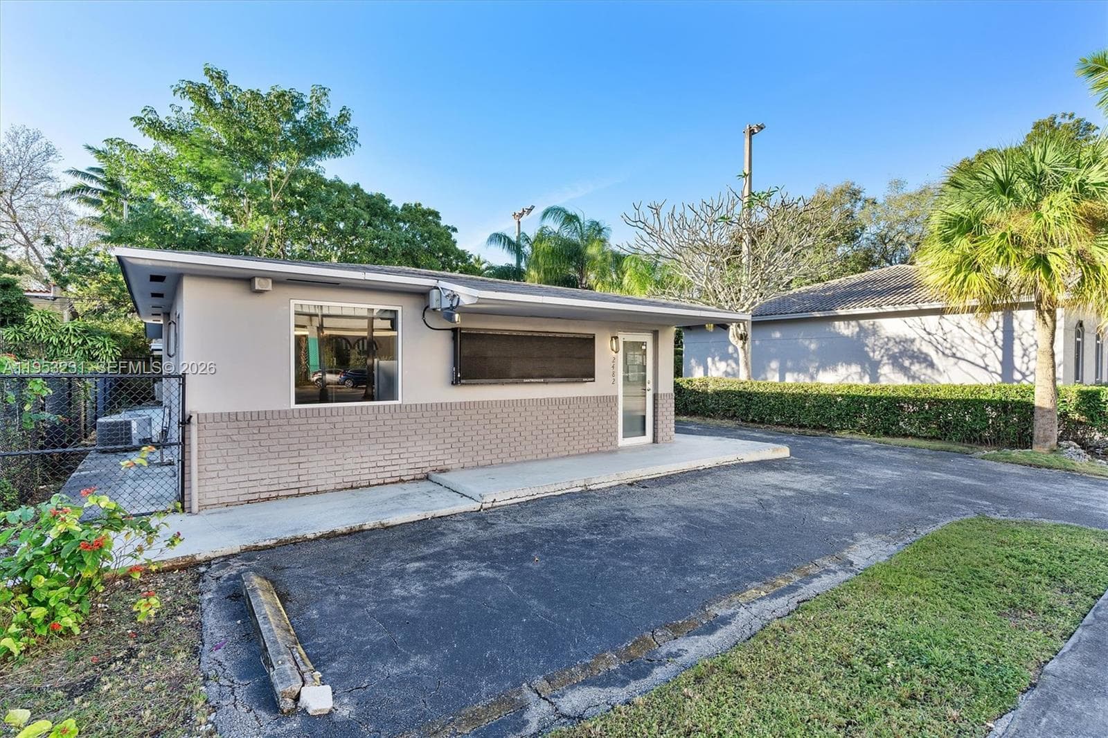 2482 SW Secoffee Ter, Miami FL 33133 — 4