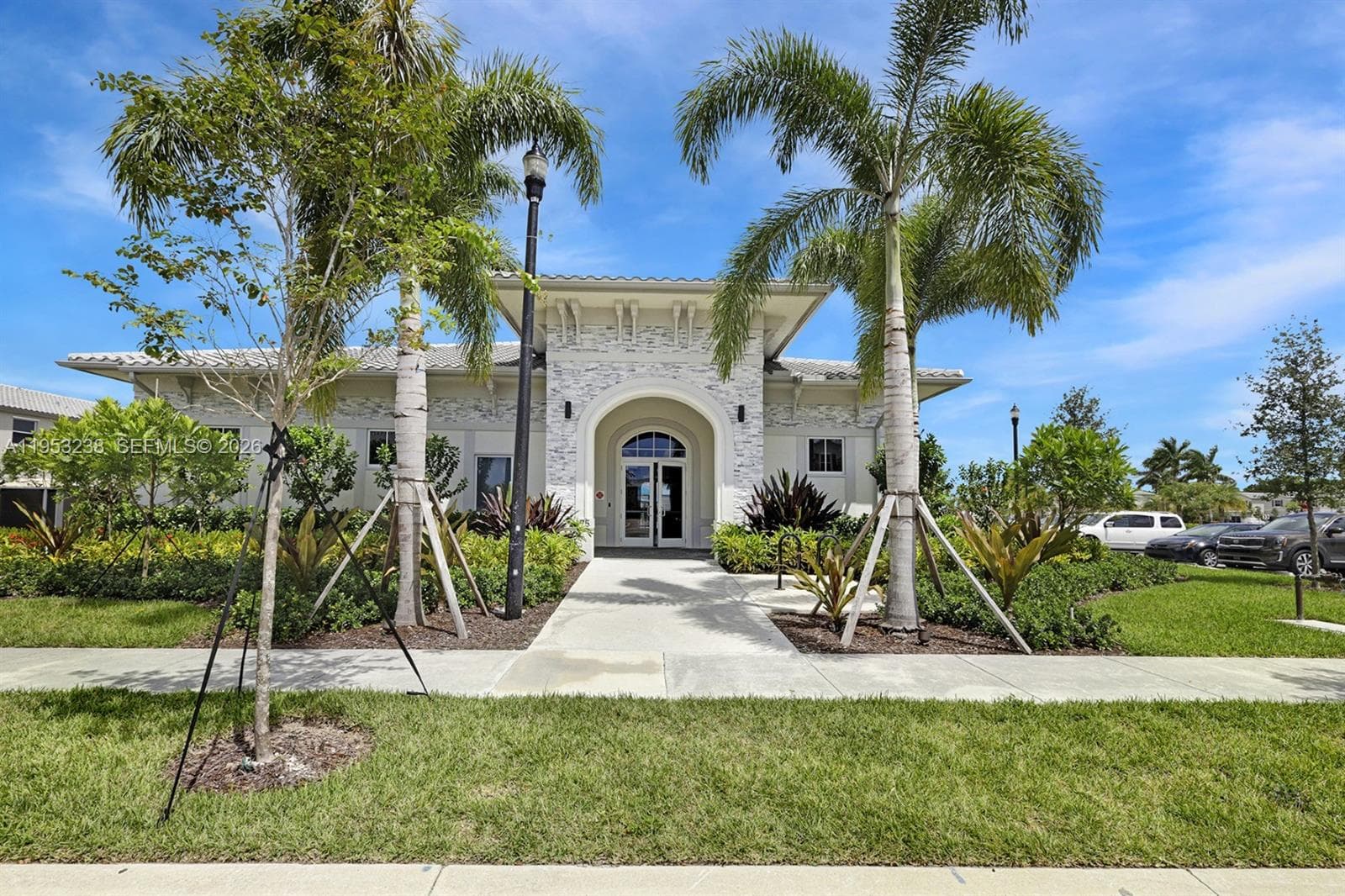 2683 SE 11th St, Homestead FL 33035 — 24