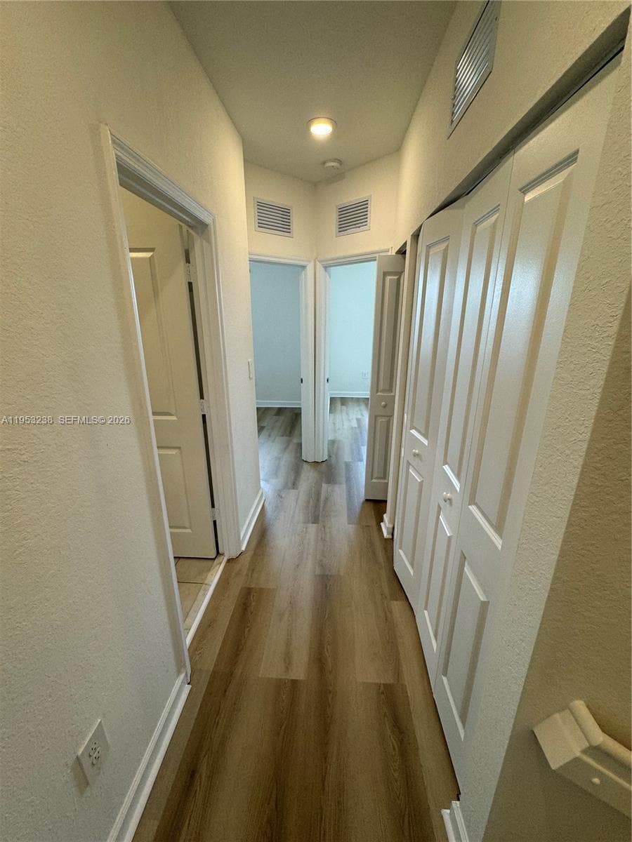 2683 SE 11th St, Homestead FL 33035 — 10