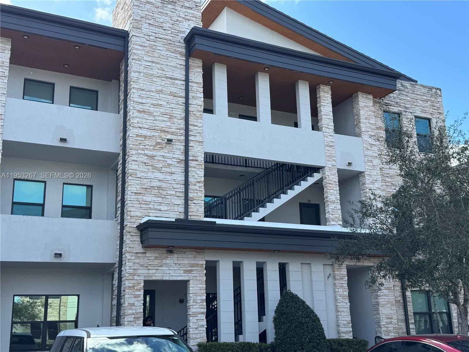 7809 NW 104th Ave # 28, Doral FL 33178 — 13
