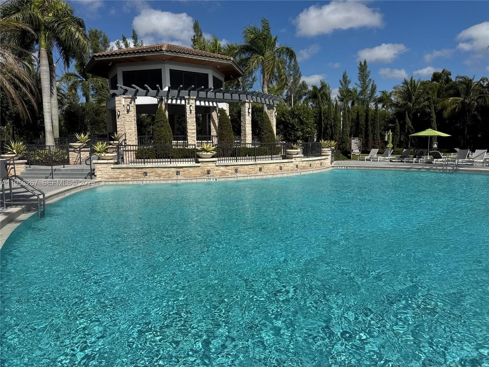 7809 NW 104th Ave # 28, Doral FL 33178 — 26