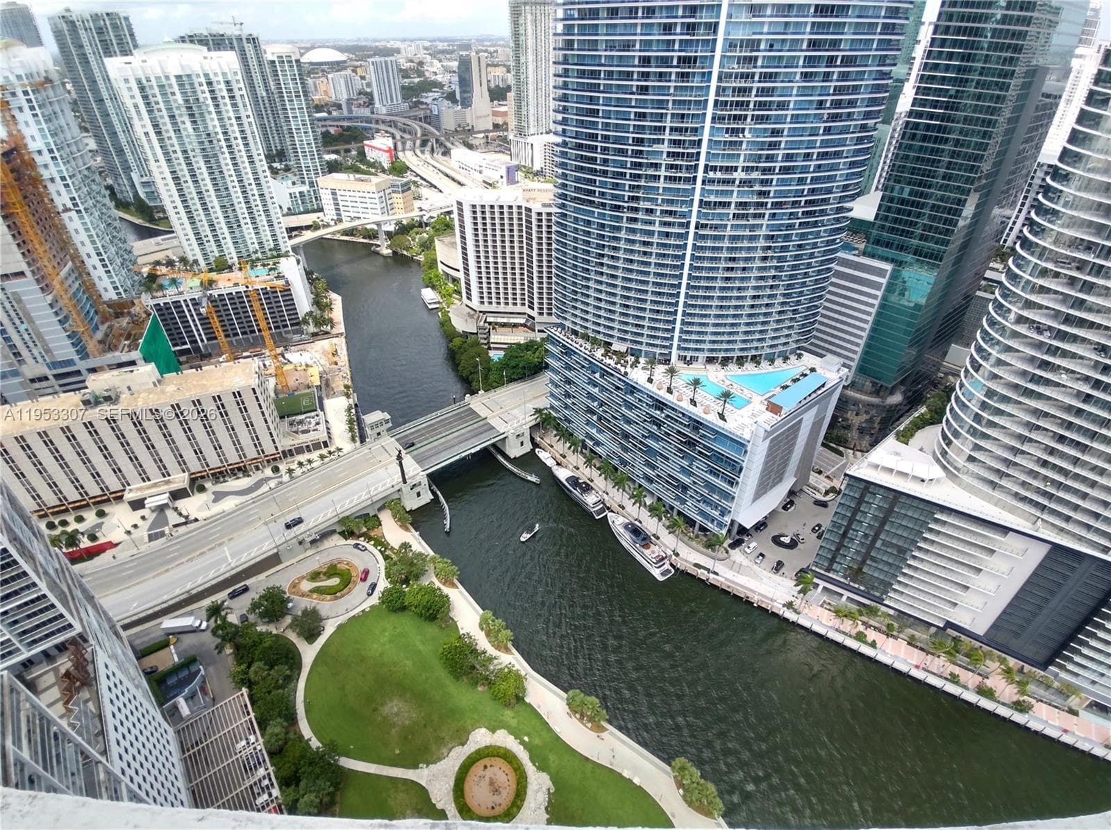 465 Brickell Ave # 4402, Miami FL 33131 — 27