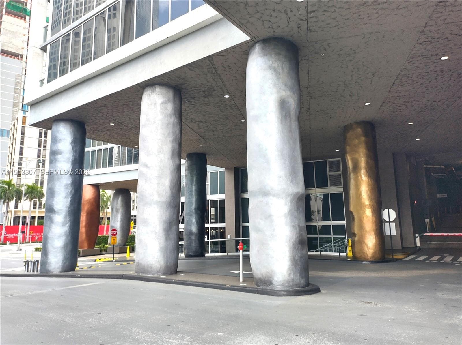 465 Brickell Ave # 4402, Miami FL 33131 — 1