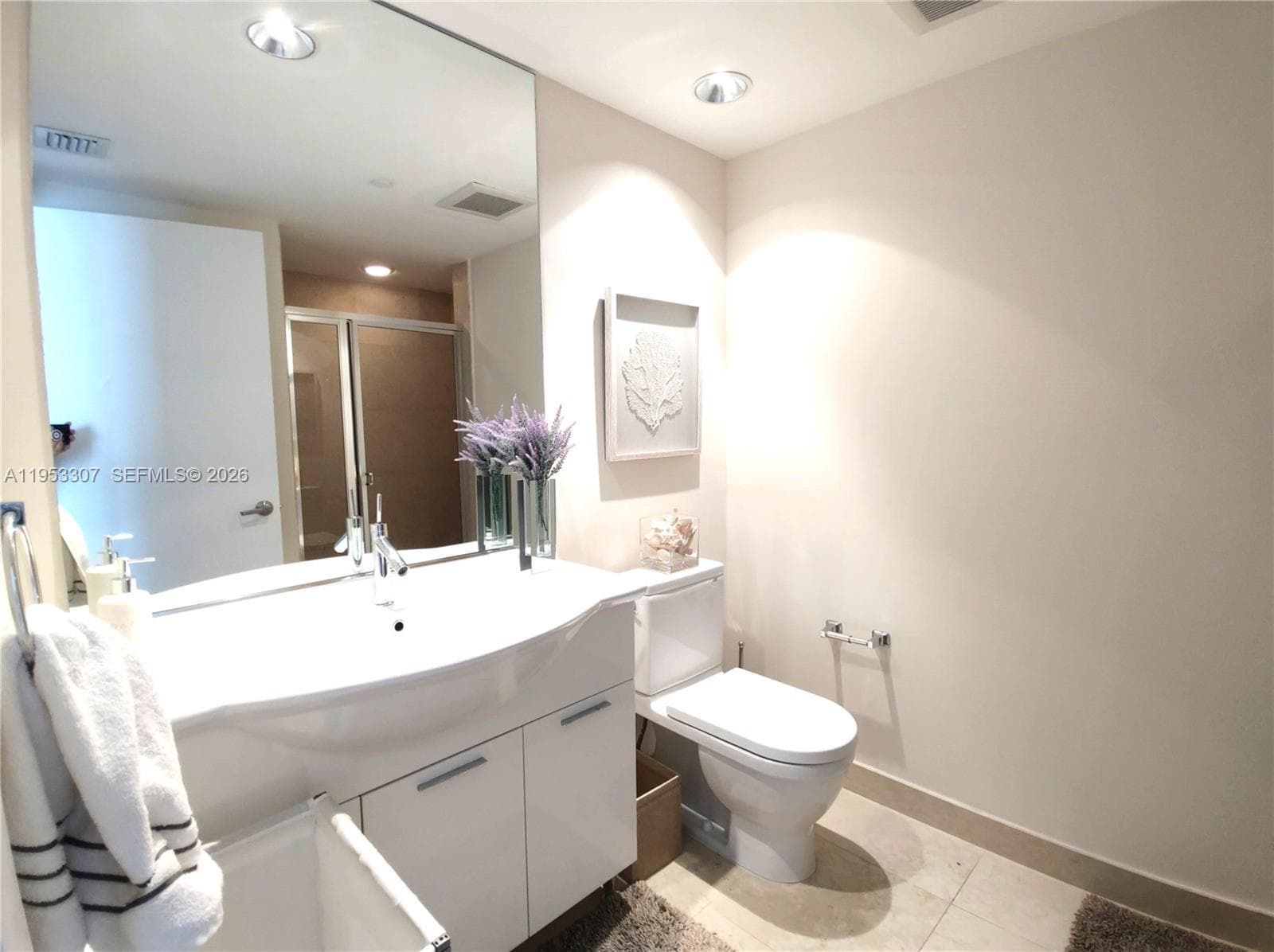 465 Brickell Ave # 4402, Miami FL 33131 — 18