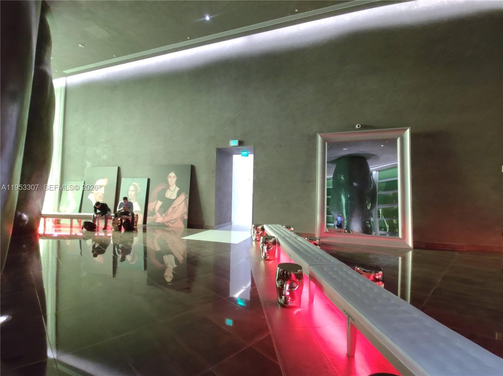 465 Brickell Ave # 4402, Miami FL 33131 — 31