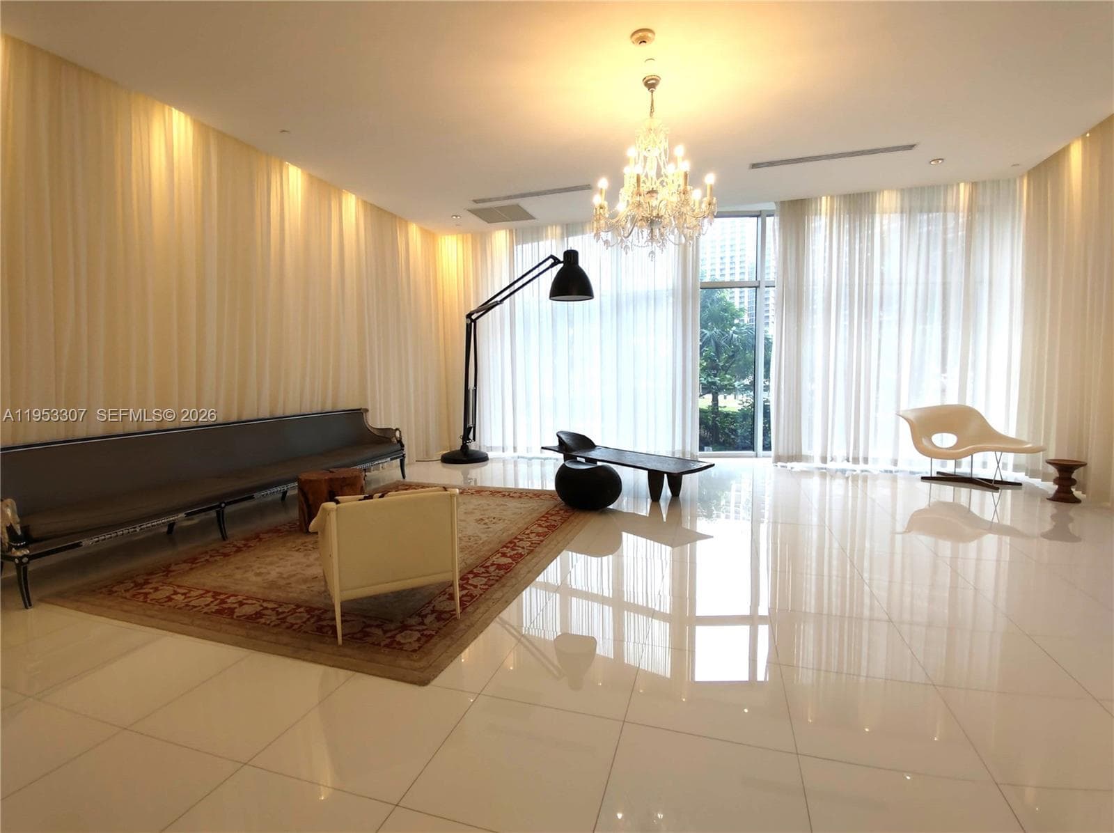 465 Brickell Ave # 4402, Miami FL 33131 — 29