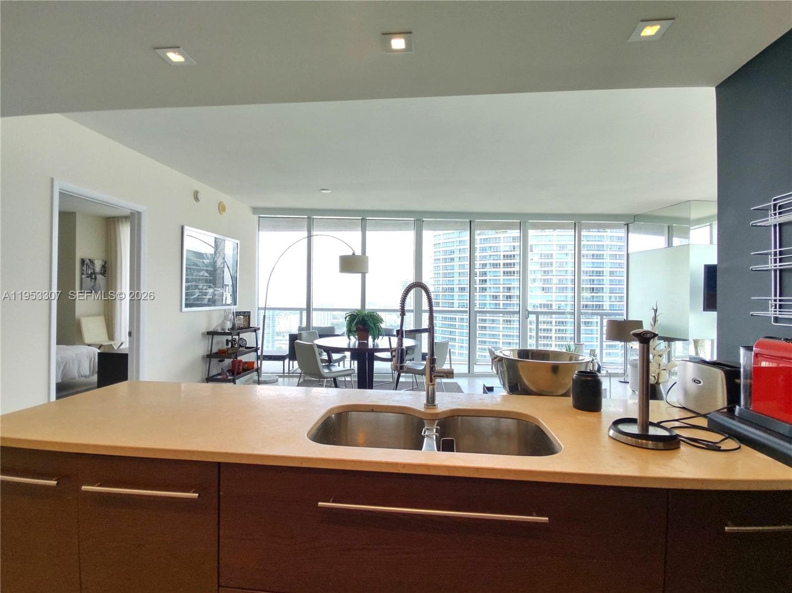 465 Brickell Ave # 4402, Miami FL 33131 — 8