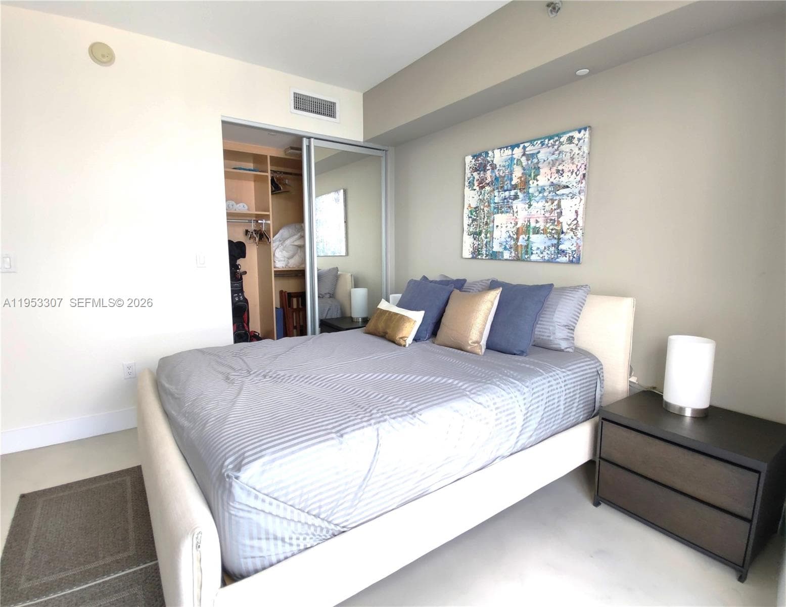 465 Brickell Ave # 4402, Miami FL 33131 — 21