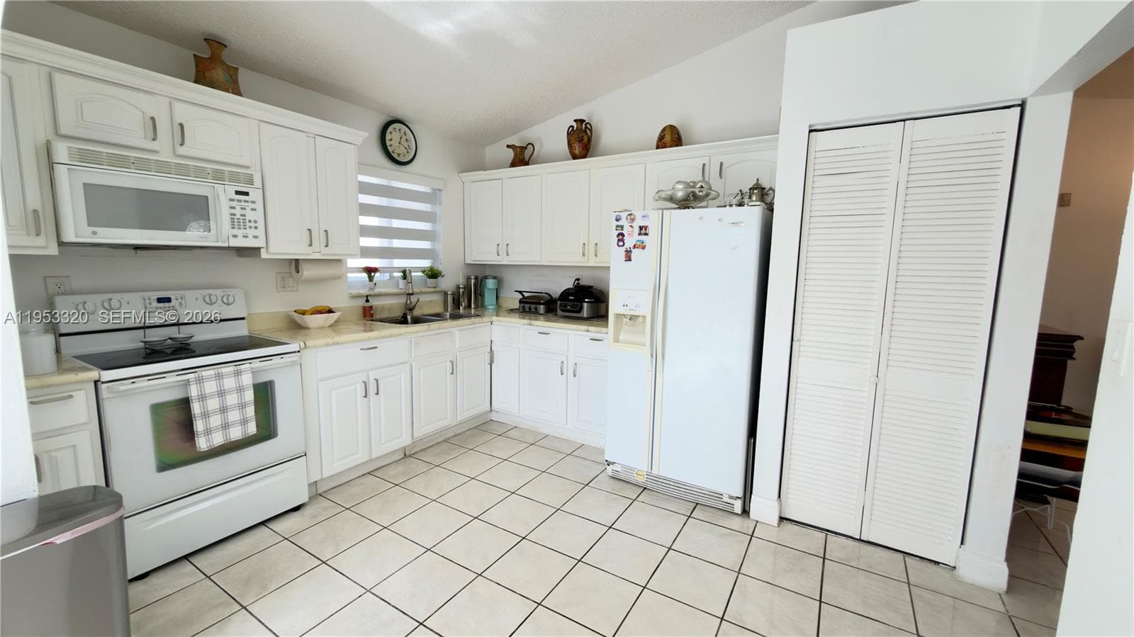 7220 SW 149th Ct, Miami FL 33193 — 14