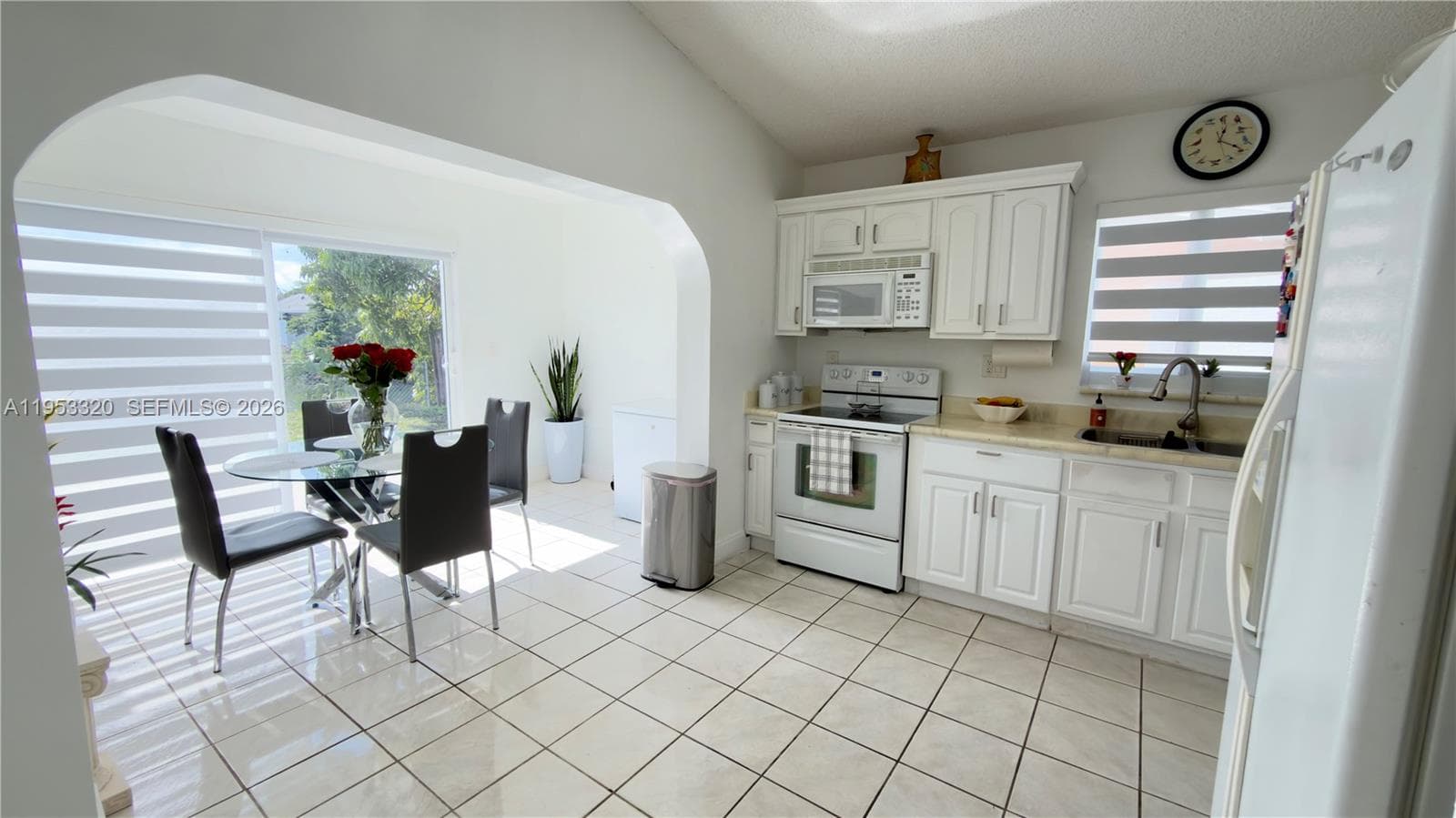 7220 SW 149th Ct, Miami FL 33193 — 15