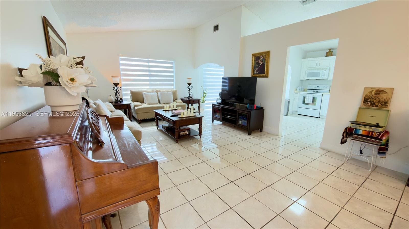 7220 SW 149th Ct, Miami FL 33193 — 8