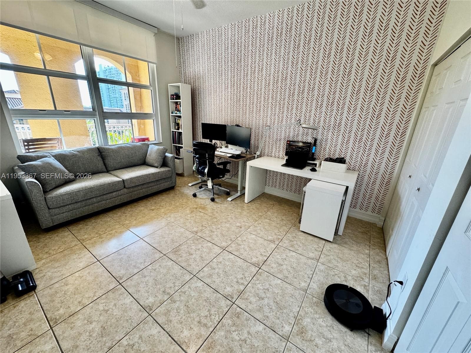 3001 NE 185th St # 514, Aventura FL 33180 — 17