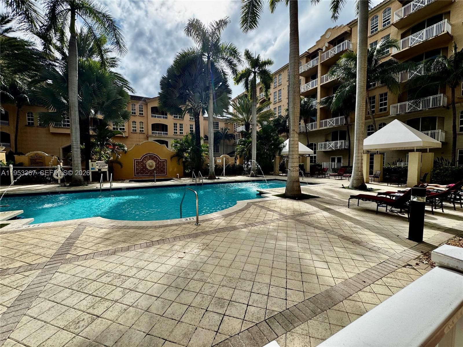 3001 NE 185th St # 514, Aventura FL 33180 — 25