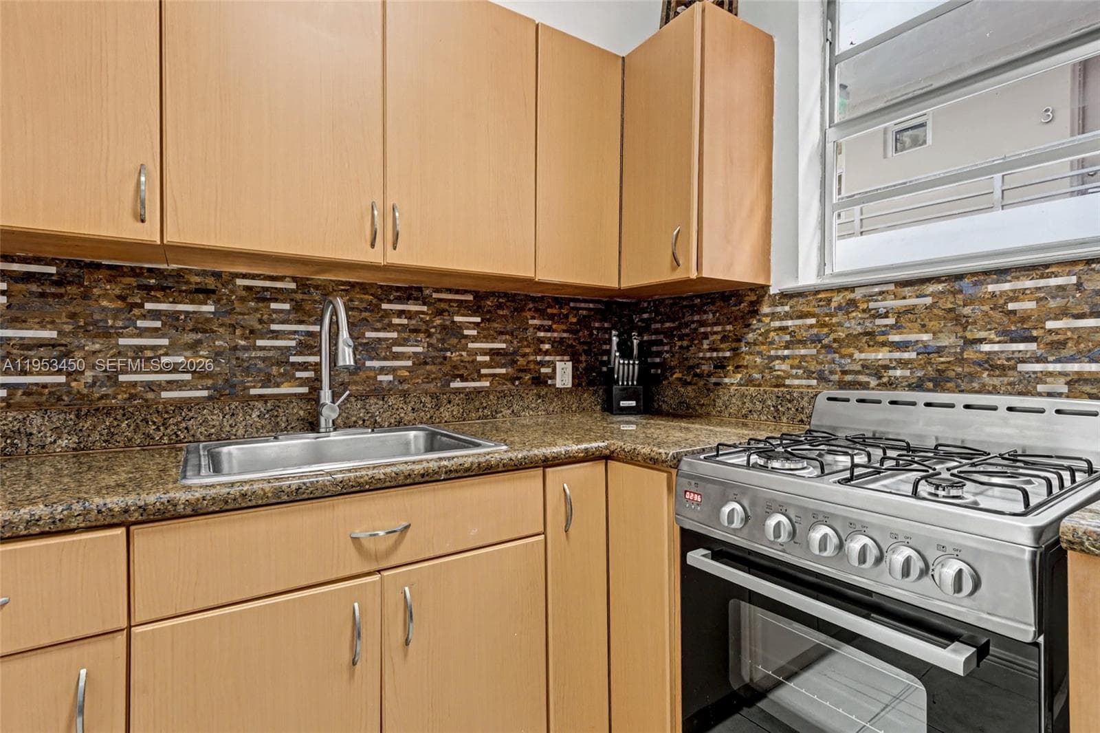 936 Pennsylvania Ave # 107, Miami Beach FL 33139 — 7