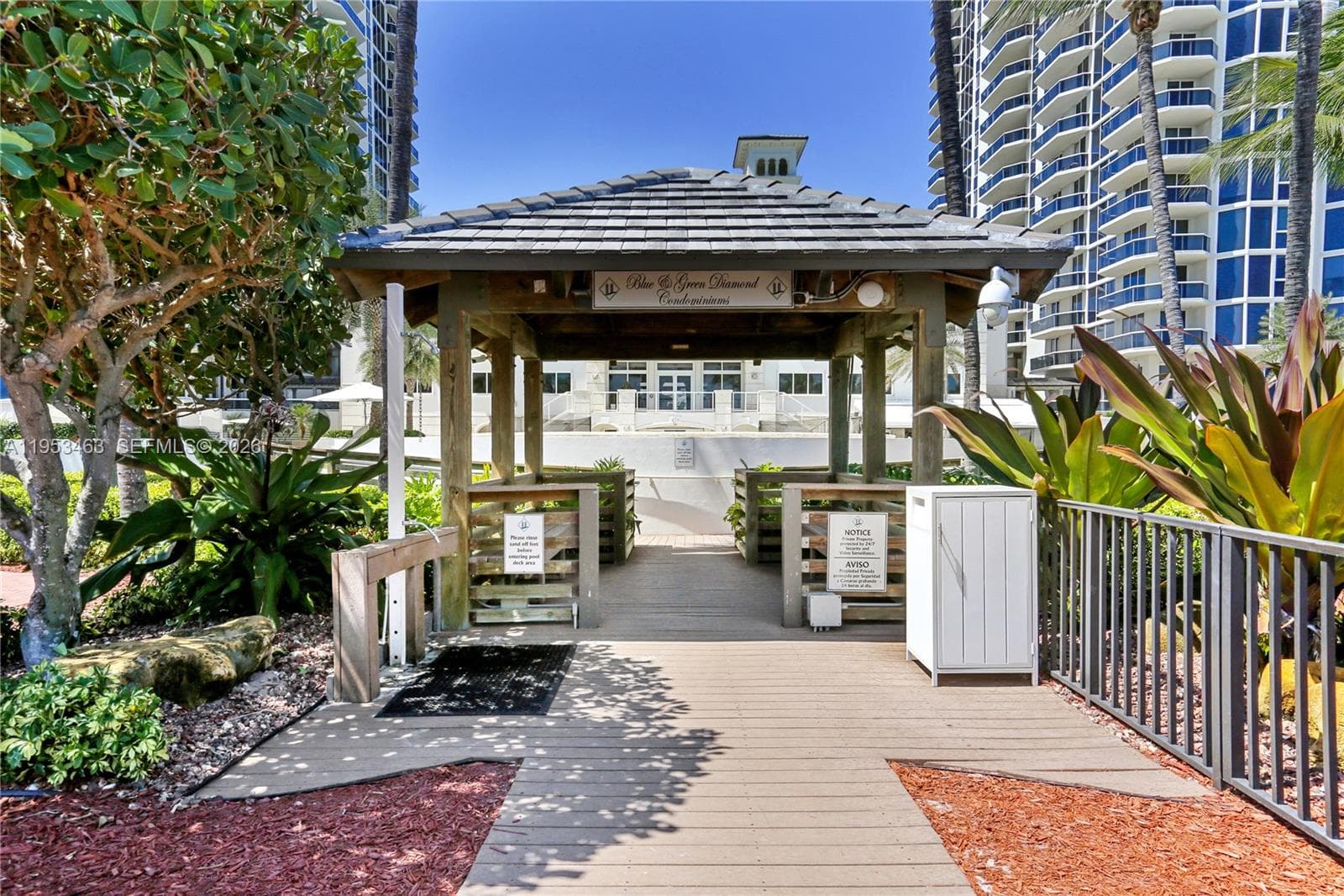 4775 Collins Ave # 507, Miami Beach FL 33140 — 46