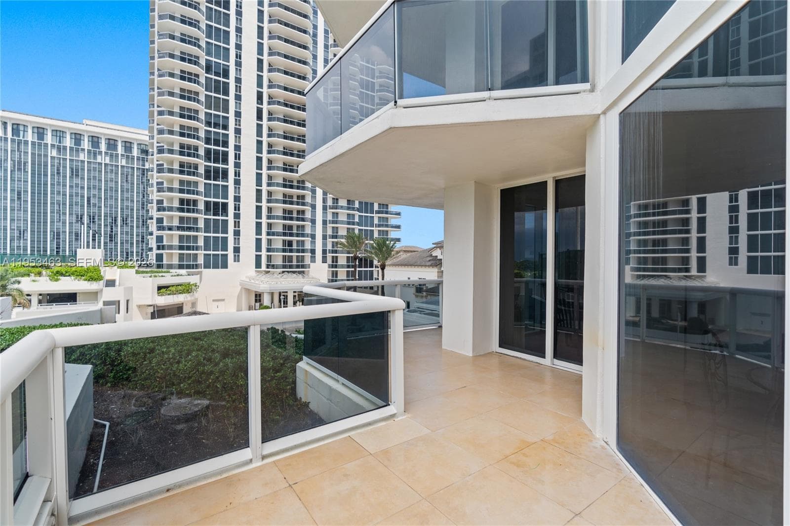 4775 Collins Ave # 507, Miami Beach FL 33140 — 10