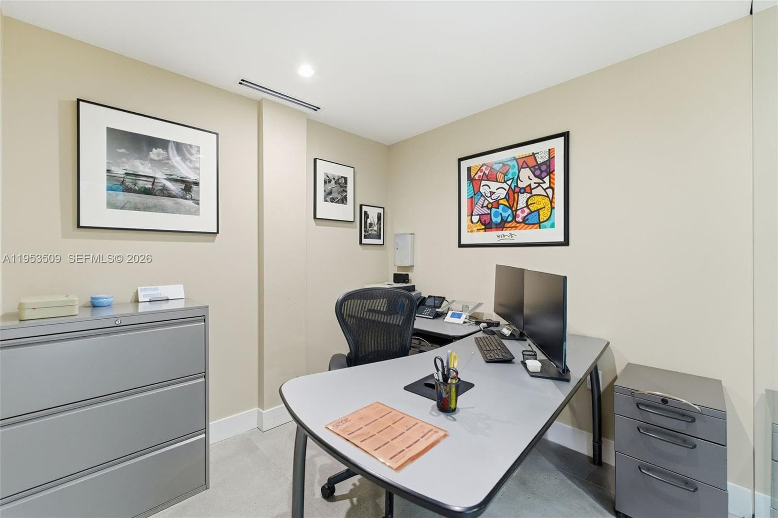 45 Valencia Ave, Coral Gables FL 33134 — 23