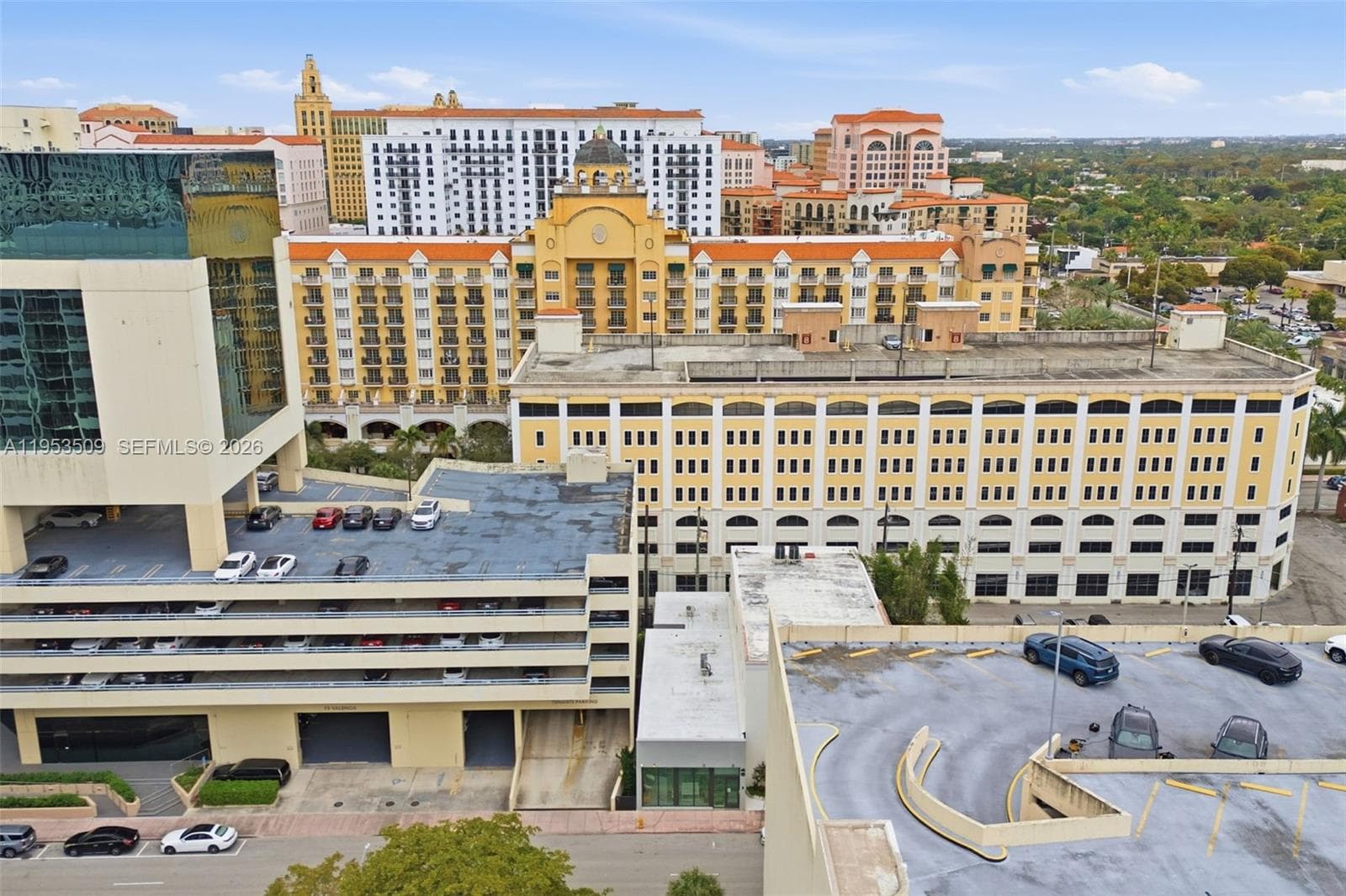 45 Valencia Ave, Coral Gables FL 33134 — 40