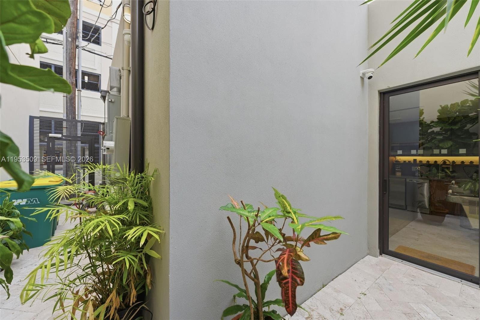 45 Valencia Ave, Coral Gables FL 33134 — 29