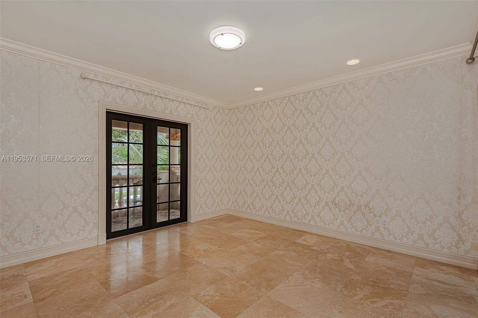 674 Ocean Blvd, Golden Beach FL 33160 — 34