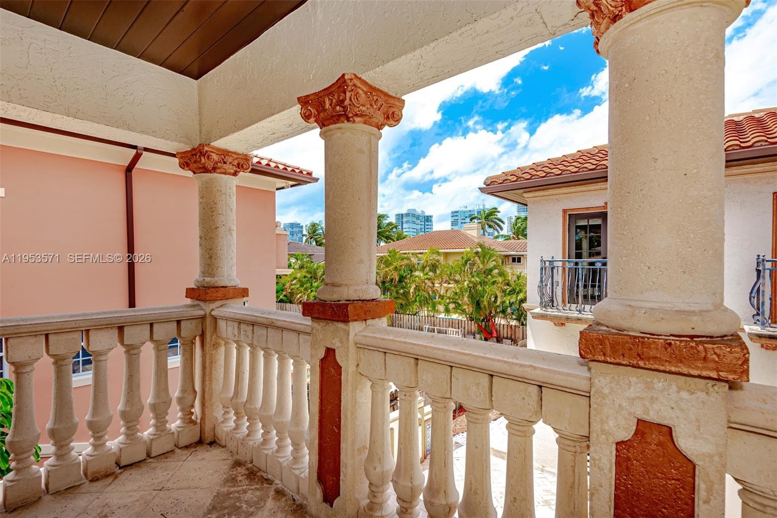 674 Ocean Blvd, Golden Beach FL 33160 — 38