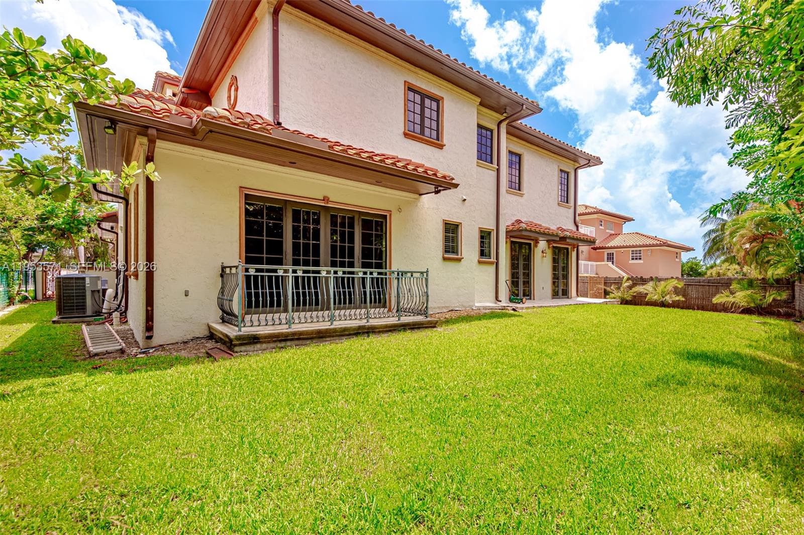 674 Ocean Blvd, Golden Beach FL 33160 — 39