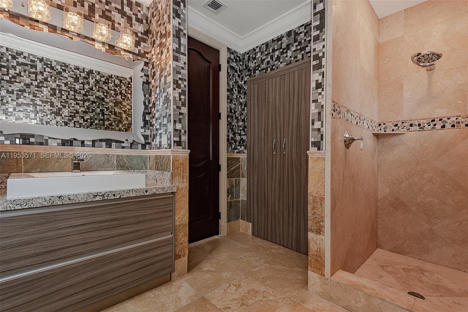 674 Ocean Blvd, Golden Beach FL 33160 — 21