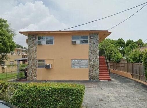 1753 SW 6th St, Miami FL 33135 — 1