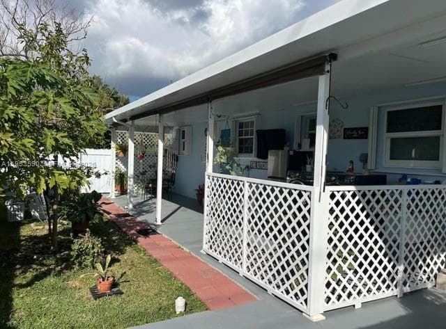 10910 SW 217th Ter, Miami FL 33170 — 27