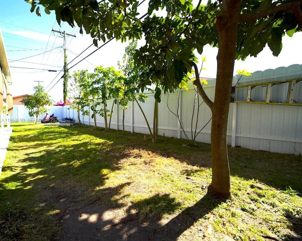 10910 SW 217th Ter, Miami FL 33170 — 16
