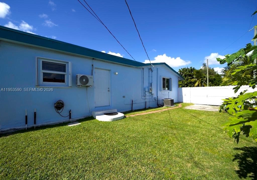 10910 SW 217th Ter, Miami FL 33170 — 18