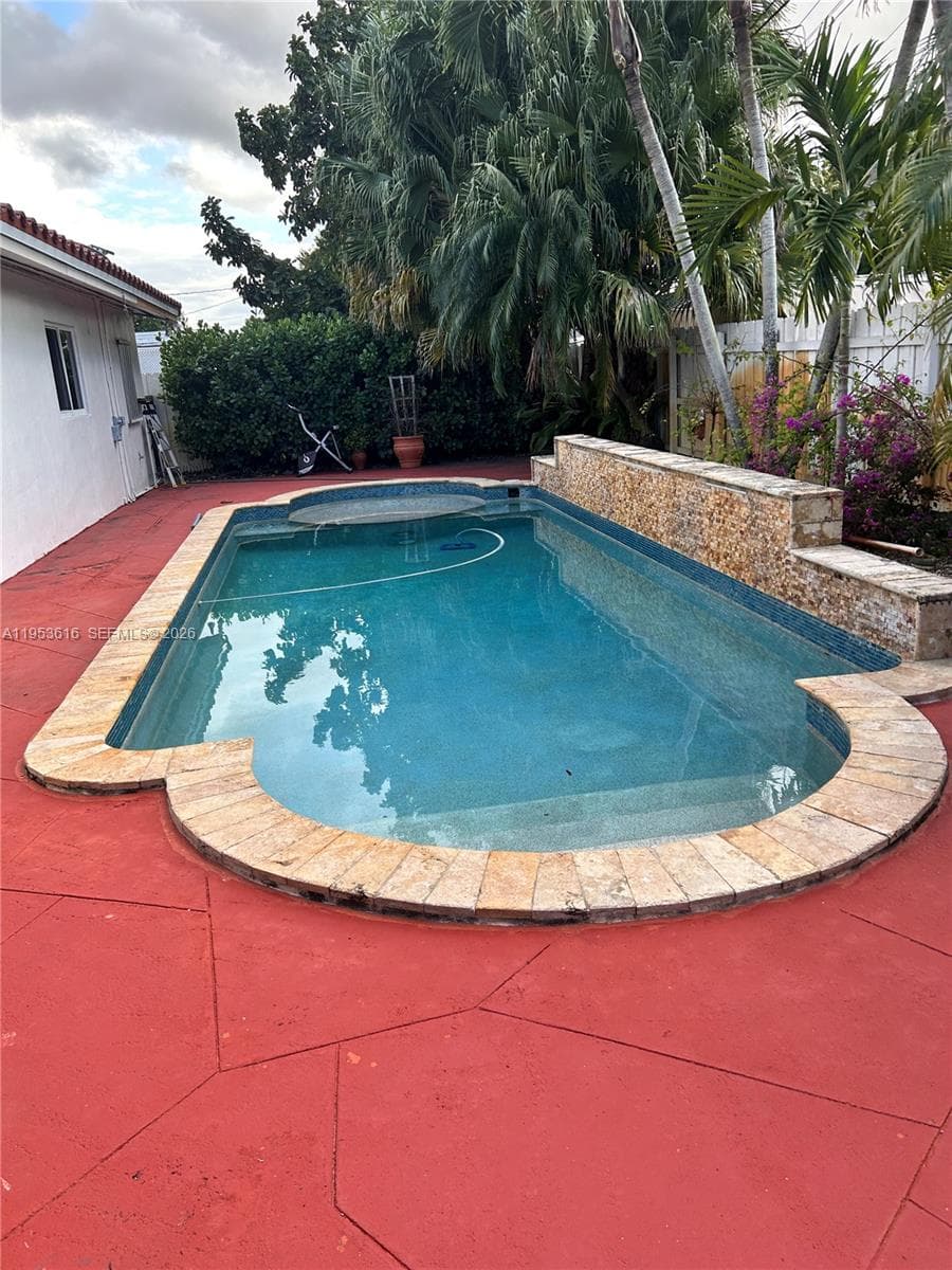 2600 SW 126th Ave, Miami FL 33175 — 23