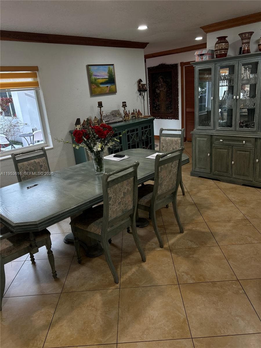 2600 SW 126th Ave, Miami FL 33175 — 5
