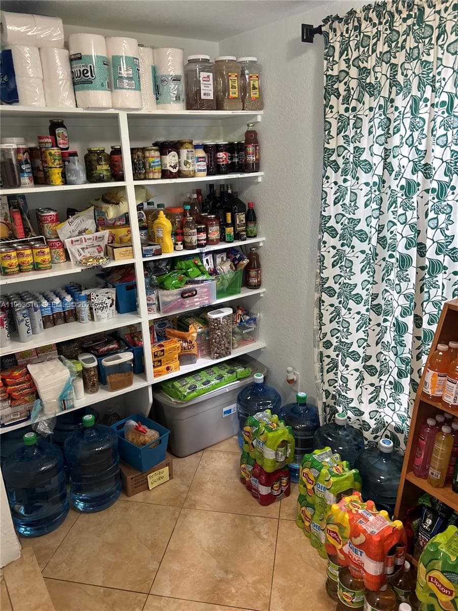 2600 SW 126th Ave, Miami FL 33175 — 9