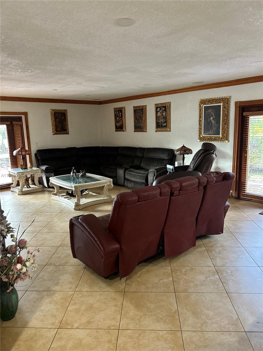 2600 SW 126th Ave, Miami FL 33175 — 11