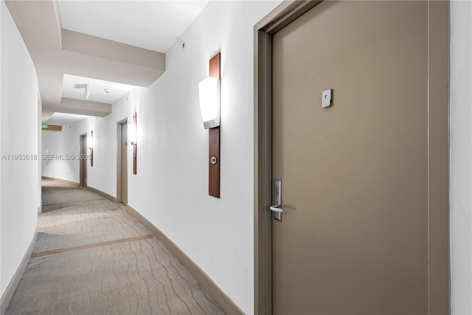 1750 N Bayshore Dr # 5310, Miami FL 33132 — 10