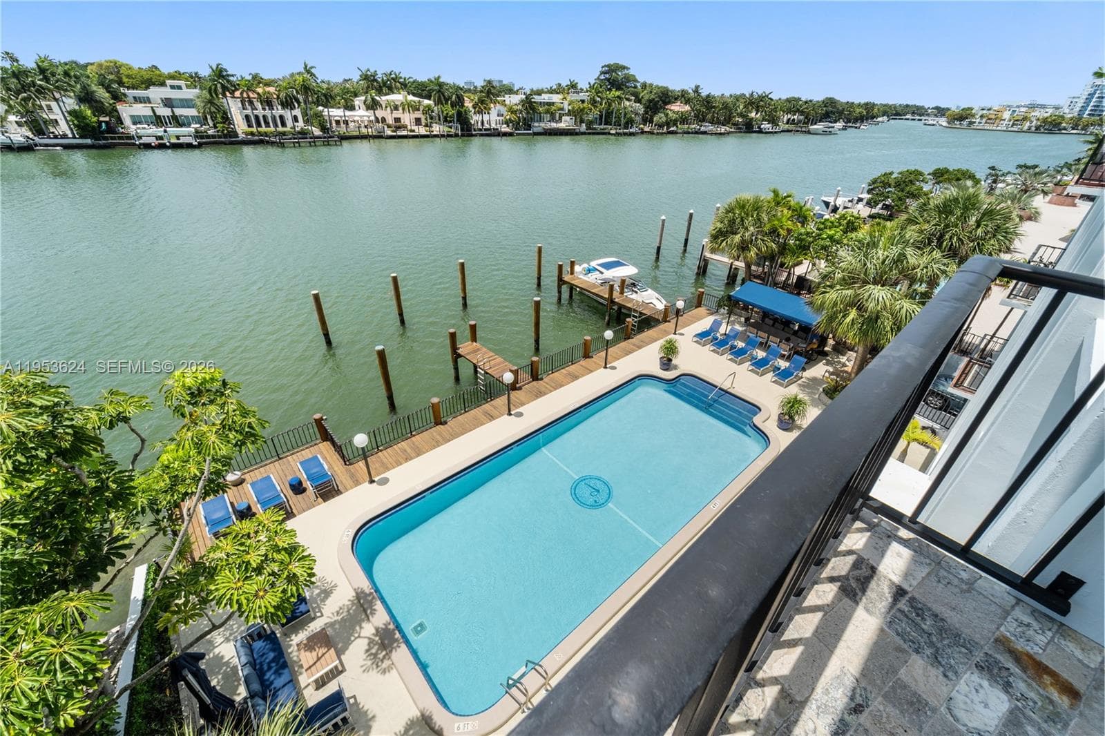 5640 Collins Ave # 4D, Miami Beach FL 33140 — 22