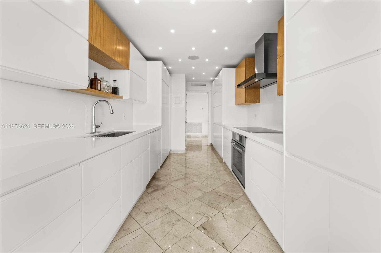 5640 Collins Ave # 4D, Miami Beach FL 33140 — 9
