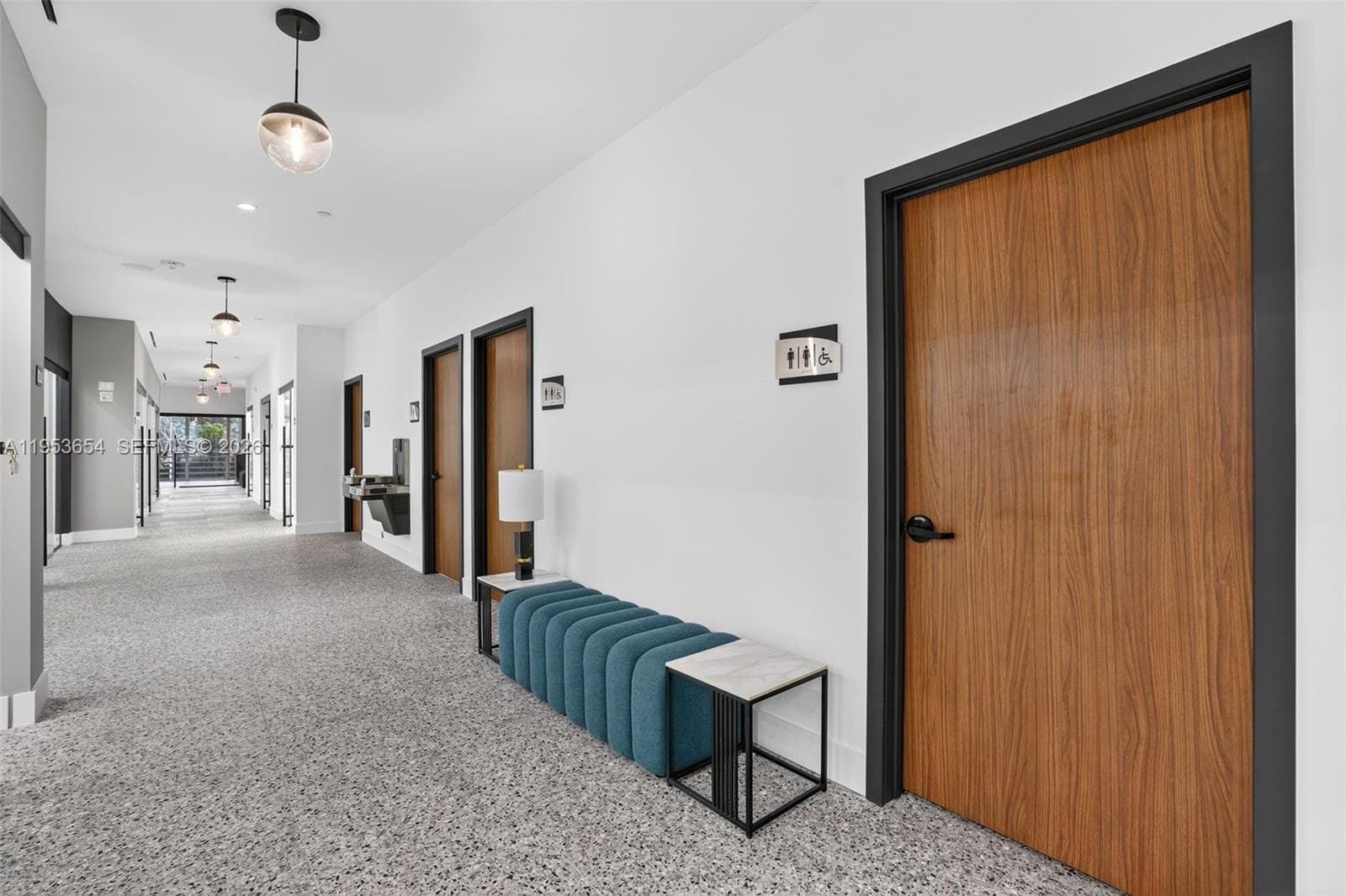 Beauty Salon Suites For Rent NOW Right In Front of FIU Publix Shopping, FL 33174 — 13