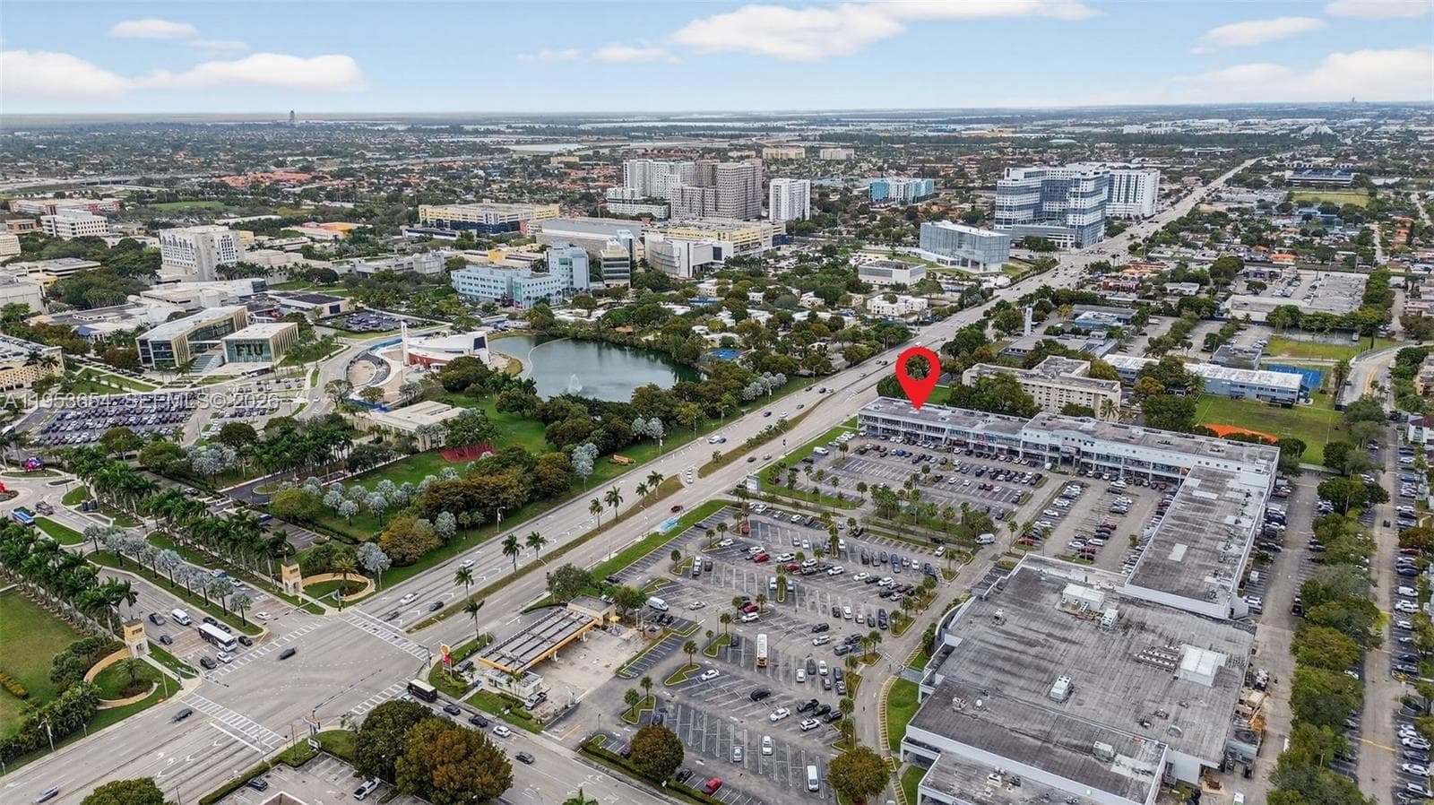Beauty Salon Suites For Rent NOW Right In Front of FIU Publix Shopping, FL 33174 — 29