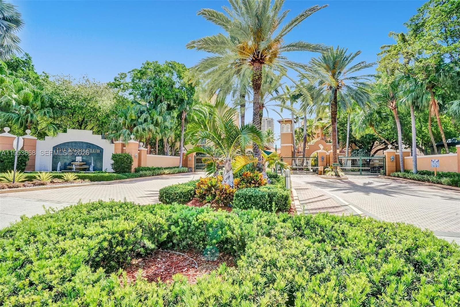 The Yacht Club At Aventur, Aventura, FL — 40